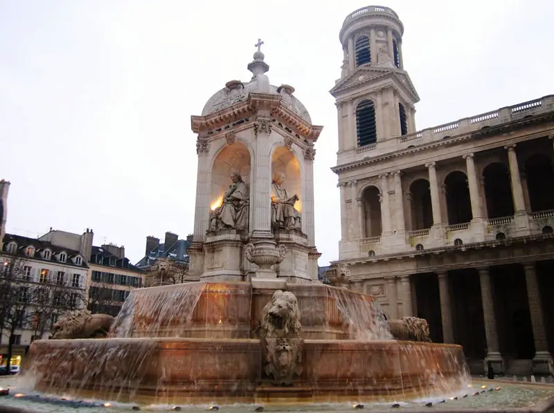 Iglesia de Saint-Sulpice en el Barrio Latino de París