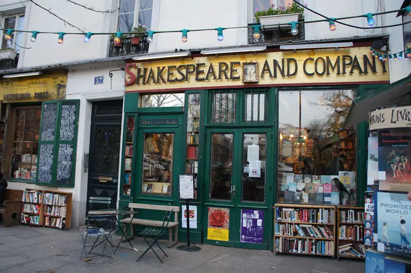 Librería Shakespeare and Company en París
