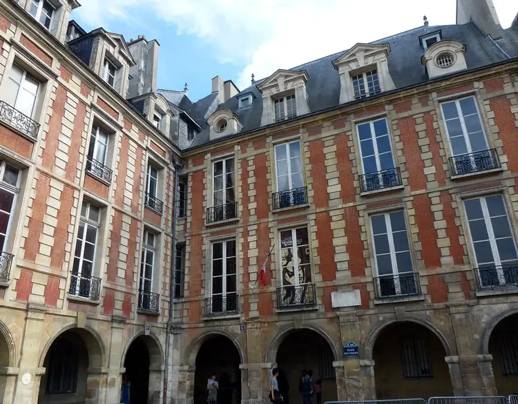 La Maison de Victor Hugo en la Place des Vosges, Le Marais