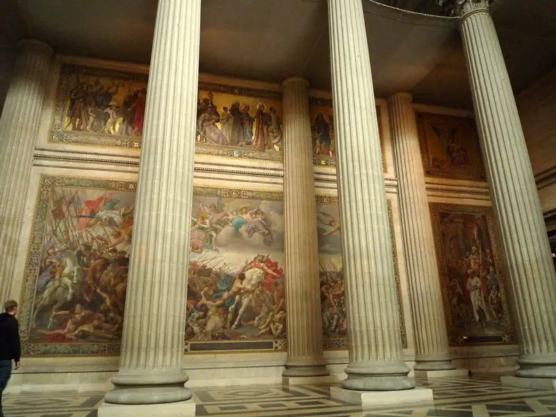 Pinturas murales del Panteón de París con escenas de la historia de Francia